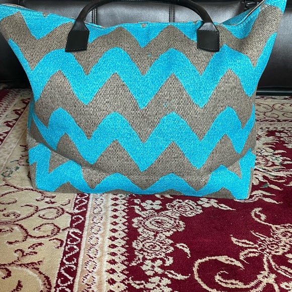 Chevron Patterned Tote Bag - Blue and Brown - Picture 2 of 4